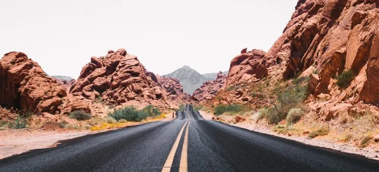 A road that piano movers Manhattan can take if they are moving your piano across the country